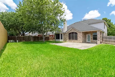 9708 Sunnycoast Lane, Pearland, TX 77584 - Photo 32