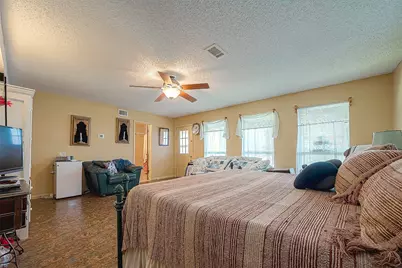 220 Hillcrest Drive, Coldspring, TX 77331 - Photo 14