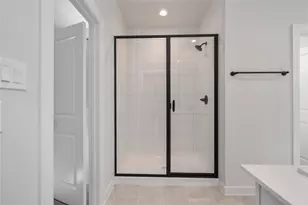 9803 Fulton Pk Ln, Houston, TX 77076 - Photo 14