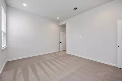 9803 Fulton Park Lane, Houston, TX 77076 - Photo 12