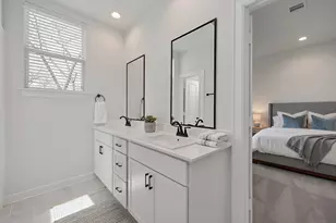 9803 Fulton Pk Ln, Houston, TX 77076 - Photo 14