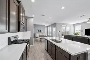 33002 Carolyns Perfection Loop, Fulshear, TX 77441 - Photo 10