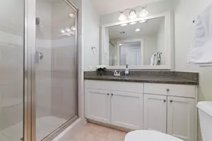 801 E Beach Dr, Galveston, TX 77550 - Photo 26