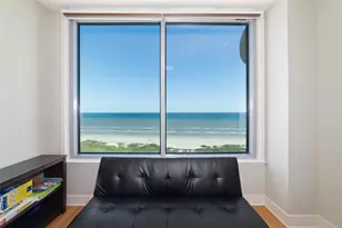 801 E Beach Dr, Galveston, TX 77550 - Photo 24