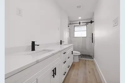 9811 Degas Lane, Houston, TX 77016 - Photo 20