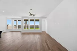 12246 Valencia Blvd, Mont Belvieu, TX 77523 - Photo 12
