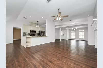 204 Audubon Woods Court, Richwood, TX 77531 - Photo 6