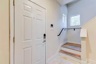 1902 Fletcher St, Houston, TX 77009 - Photo 4