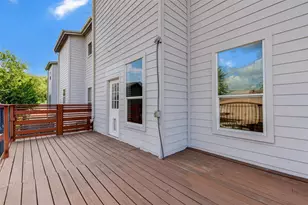 1902 Fletcher St, Houston, TX 77009 - Photo 26