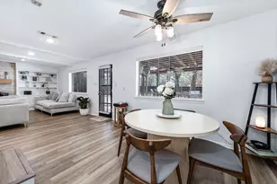 26715 Maplewood Dr, Oak Ridge North, TX 77386 - Photo 12