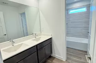 1057 Dancing Feather St, Montgomery, TX 77316 - Photo 20
