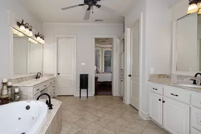31 Midday Sun Place, The Woodlands, TX 77382 - Photo 18