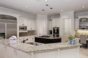 31 Midday Sun Pl, The Woodlands, TX 77382 - Photo 10