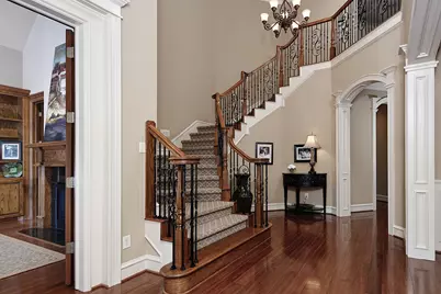 31 Midday Sun Place, The Woodlands, TX 77382 - Photo 4