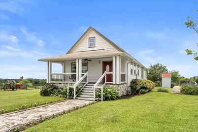 8233 Quebe Road, Brenham, TX 77833 - Photo 10