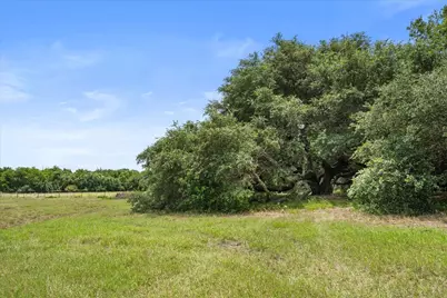 8233 Quebe Road, Brenham, TX 77833 - Photo 32