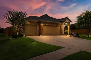 2861 Milano Ln, League City, TX 77573 - Photo 2