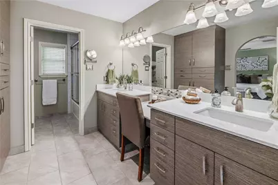 2401 Briar Oaks Drive, Bryan, TX 77802 - Photo 24