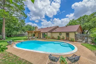 2401 Briar Oaks Dr, Bryan, TX 77802 - Photo 44