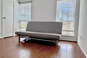7575 Cambridge St, Houston, TX 77054 - Photo 8