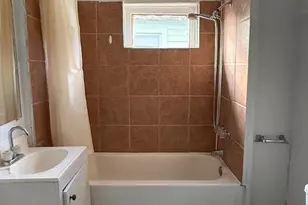 5347 Petty St, Houston, TX 77007 - Photo 4