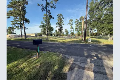 24207 Shellbrook Drive, Houston, TX 77336 - Photo 2