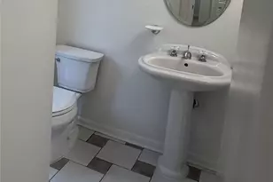 1025 Fountain View Dr, Houston, TX 77057 - Photo 12