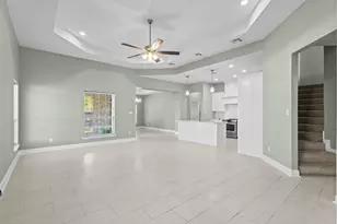 790 Bridgeview, Bridge City, TX 77611 - Photo 4