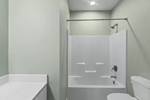 790 Bridgeview, Bridge City, TX 77611 - Photo 24