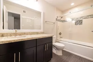 2750 Holly Hall St, Houston, TX 77054 - Photo 20