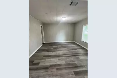 1001 Mac Drive, Sweeny, TX 77480 - Photo 4