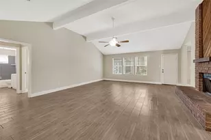13439 White Cliff Dr, Houston, TX 77065 - Photo 4