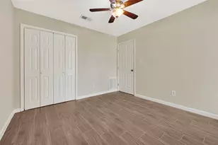 13439 White Cliff Dr, Houston, TX 77065 - Photo 18