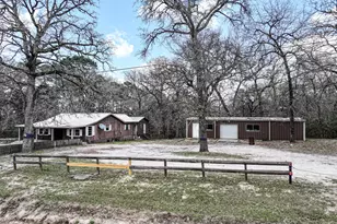 326 Thomas Ln, Trinity, TX 75862 - Photo 4