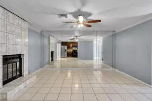 10919 Pigeonwood Dr, Houston, TX 77089 - Photo 8