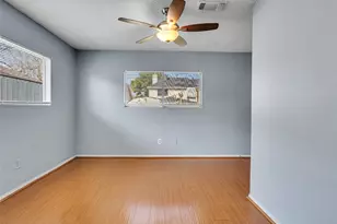 10919 Pigeonwood Dr, Houston, TX 77089 - Photo 16