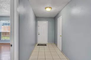 10919 Pigeonwood Dr, Houston, TX 77089 - Photo 20