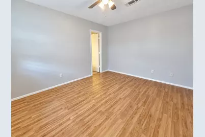 662 Fair Oak Drive, Stafford, TX 77477 - Photo 10