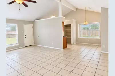 662 Fair Oak Drive, Stafford, TX 77477 - Photo 4