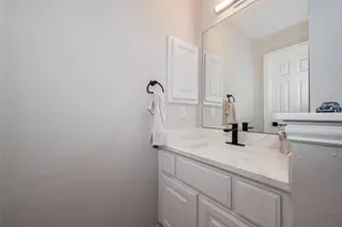 66 Marquise Oaks Pl, The Woodlands, TX 77382 - Photo 28