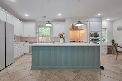 66 Marquise Oaks Place, The Woodlands, TX 77382 - Photo 10