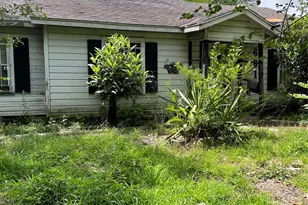 6814 Evans St, Houston, TX 77061 - Photo 8