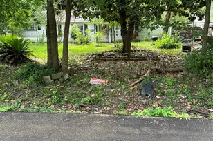 6814 Evans St, Houston, TX 77061 - Photo 4