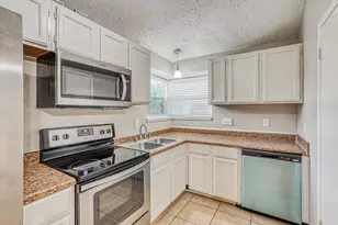 7010 Foxmont Ln, Humble, TX 77338 - Photo 6