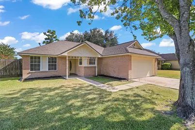 2807 Custer Drive, League City, TX 77573 - Photo 2