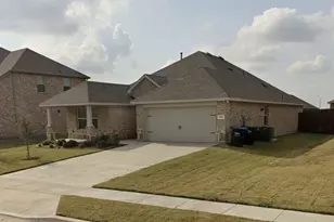 212 Goldfinch Dr, Caddo Mills, TX 75135 - Photo 2