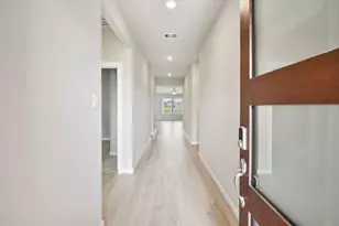 5814 Chamberlain Xing, Rosenberg, TX 77471 - Photo 2