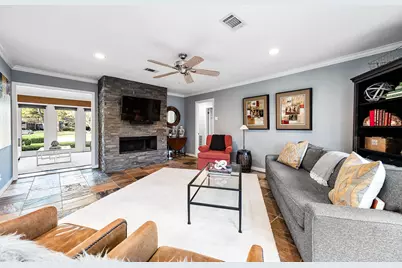 4517 Willowbend Boulevard, Houston, TX 77035 - Photo 12