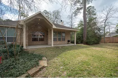 22 W Windsor Hills Circle, Conroe, TX 77384 - Photo 18