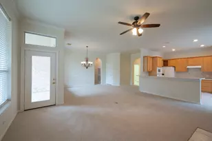 22 W Windsor Hills Cir, Conroe, TX 77384 - Photo 6